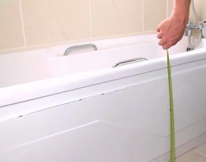 Установка экрана под ванну